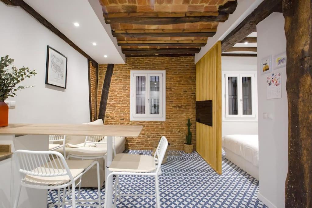 Etxeburu Apartment Bilbao Exterior photo