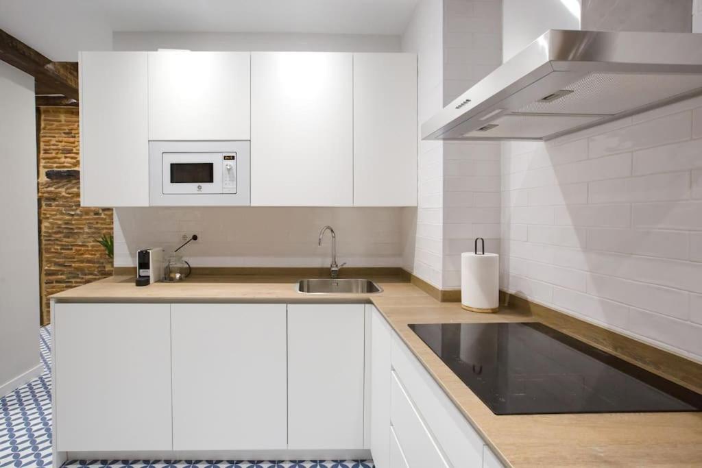 Etxeburu Apartment Bilbao Exterior photo