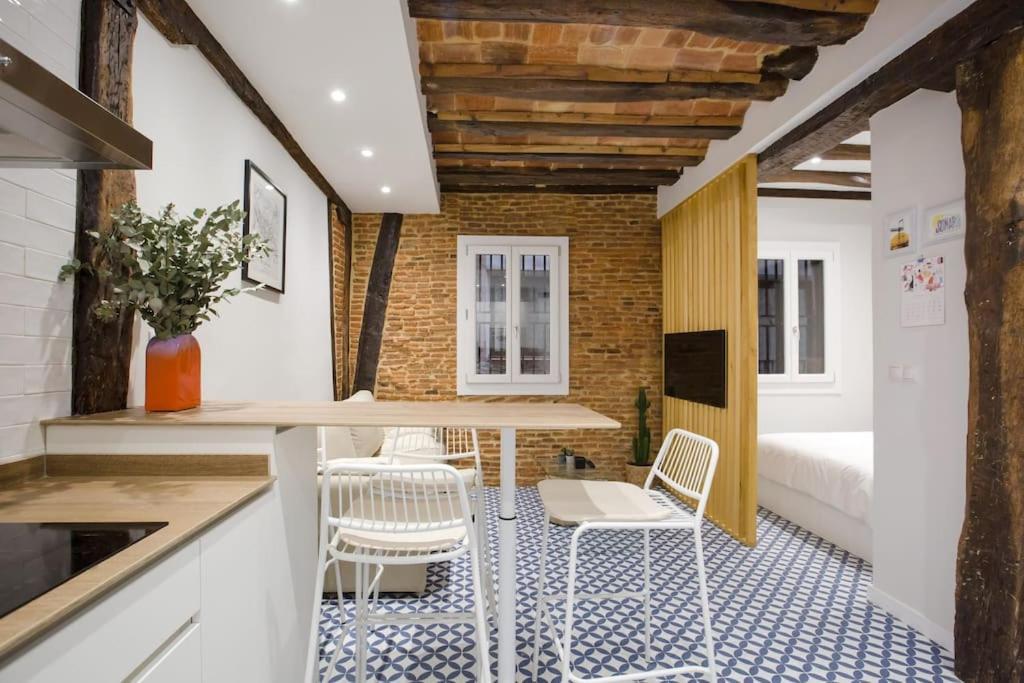 Etxeburu Apartment Bilbao Exterior photo